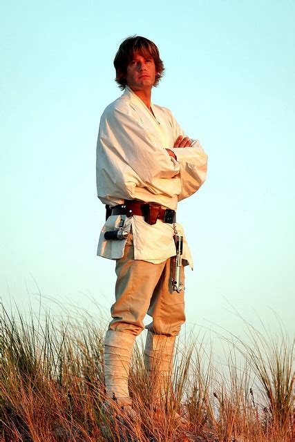 Luke Skywalker Costume: Tatooine Photo-shoot (76) | Star wars costumes ...