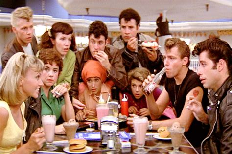 Avant/après : retour en images sur l’évolution des acteurs de « Grease