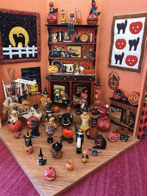 Dollhouse Miniature Halloween corner box | Halloween diorama, Diy halloween fairy garden ...