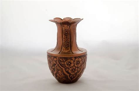 Vintage Vases Value ( Identification & Price Guides)