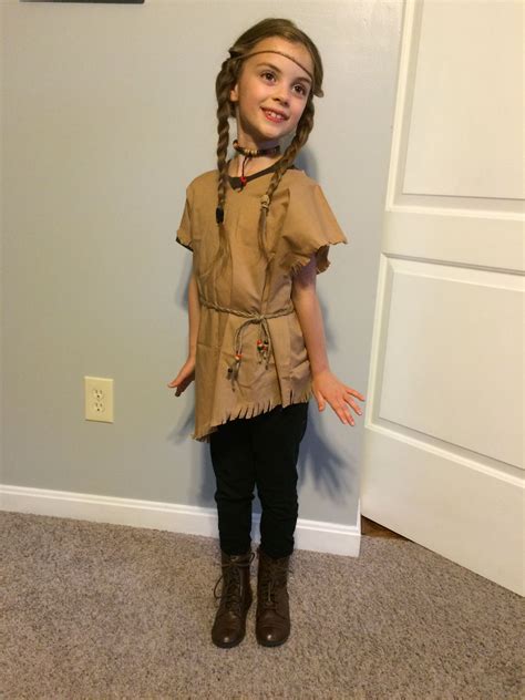 Sacagawea Costume Diy / Easy Indian Costume Do It Yourself Youtube - Although sacagawea's name ...