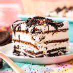 Easy 3-Ingredient Oreo Ice Cream Cake - Play Party Plan