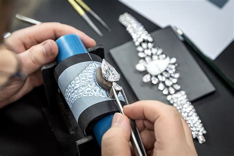 Graff Diamonds Reveals Why ‘The Fascination’ Is The World’s Most Valuable Transformable Timepiece