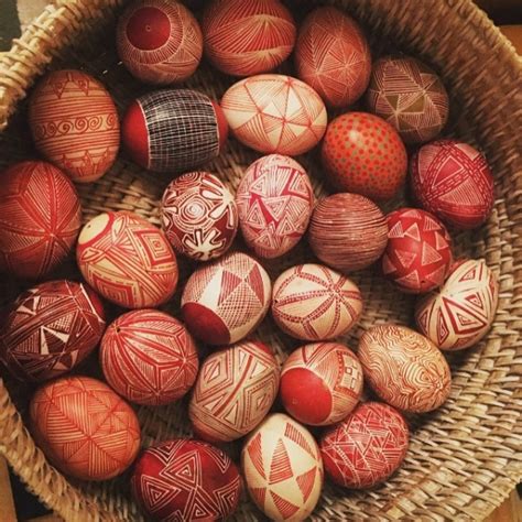 11 Fabulous Traditional Easter Foods Served around the World ...