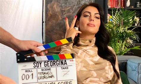 Soy Georgina ya está en Netflix: "Llegaba a mi trabajo en autobús y me ...