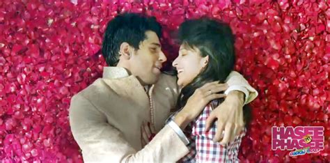 Parineeti Chopra Sidharth Malhotra Hasee Toh Phasee Movie Hot Pic ...