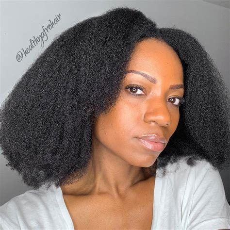 Goodbye Shrinkage, Hello Stretched Curly Hair: How to Elongate Your Curls | NaturallyCurly.com