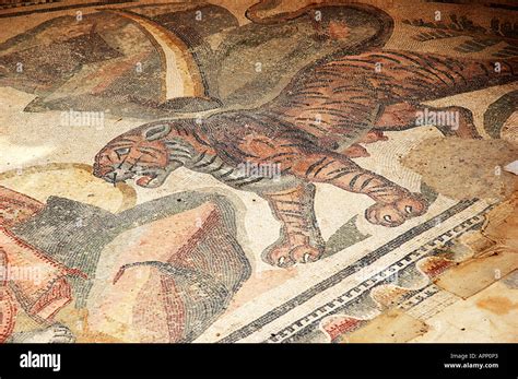 Great Hunt mosaic, Villa Romana del Casale, Piazza Armerina, Sicily Stock Photo - Alamy