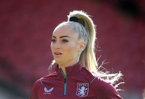 Aston Villa Women ace Alisha Lehmann gets message from Aston Villa star