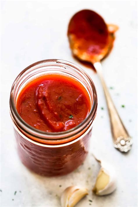 How to make Basic Tomato Sauce Recipe (2024)