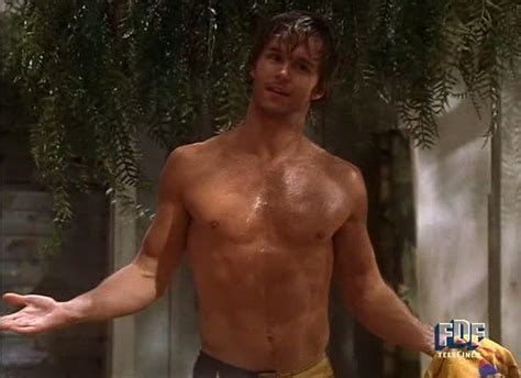 Captures Cinema: Ryan Kwanten - Summerland (2004-2005)