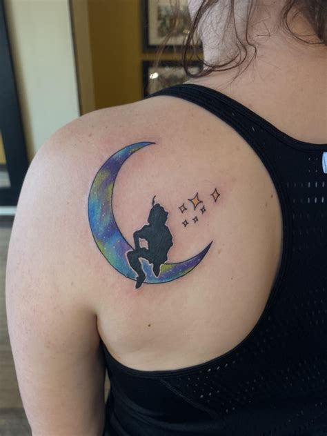 My new Peter Pan tattoo by Cheyanne Cooper - Diamond in the Rough (Mansfield, OH) : r/tattoos