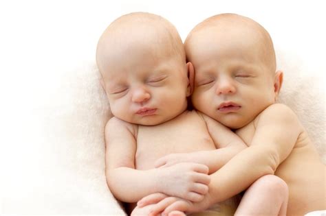 Twin Babies Sleeping - 23 photos which are simply visual sugar cubes ...