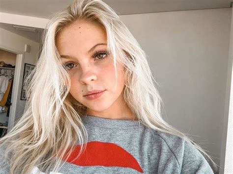 Jordyn Jones Without Makeup - No Makeup Pictures - Makeup-Free Celebs