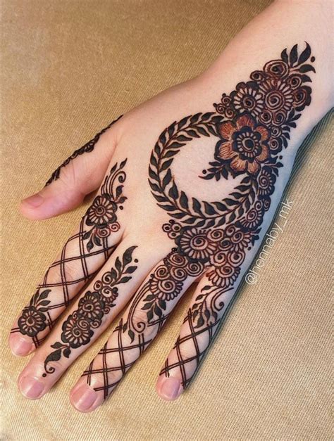 Simple Mehndi Designs Fingers, Pretty Henna Designs, Latest Henna ...