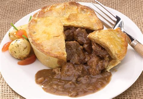 Steak y kidney pie | Casquerias | Pinterest | Steak, Pies and Food