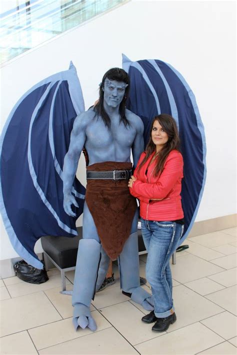 Goliath and Elisa Cosplay from Gargoyles at DCC by PhoenixForce85 on DeviantArt