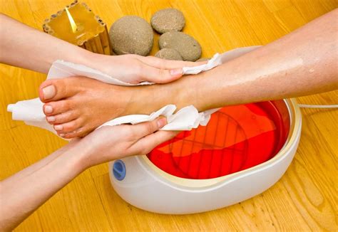 Soothe Your Sore Feet With A Paraffin Pedicure | Heidi Salon