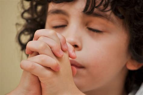 How to Teach Children to Pray: Fun, Bible-Based Advice