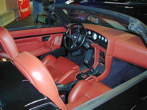 ALFA ROMEO SZ - alfa-romeo-sz_interior_1.jpg