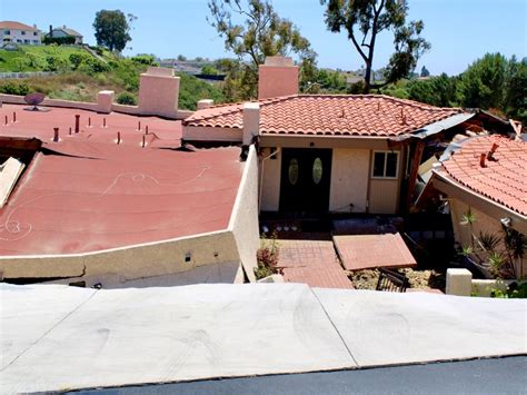 Cause Of Landslide Still Unknown As Residents Watch Homes Slide Away | Palos Verdes, CA Patch