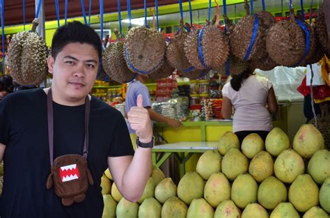 Exploring Davao City: Davao's Iconic fruit, the Durian!