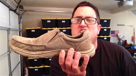 Skechers "Relaxed Fit" - Memory Foam - Shoe Review - YouTube