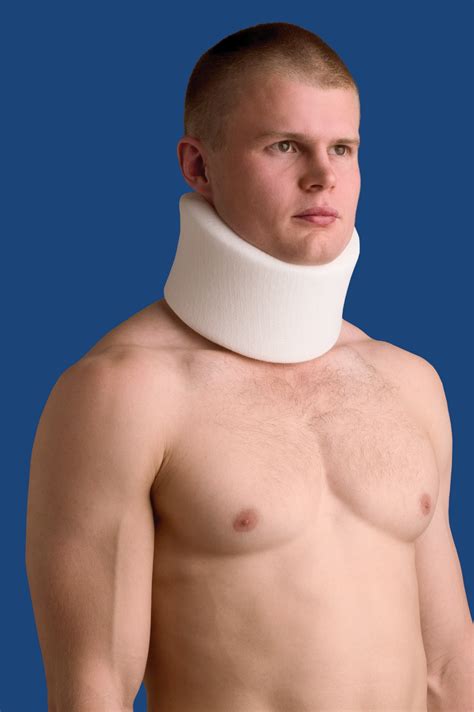 1 Foam Neck Collar Injury Whiplash Aid Support | eBay