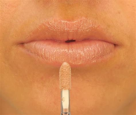 BRUSH ON BLOCK® Blog - Why your lips deserve Protective Lip Oil SPF 32 ...