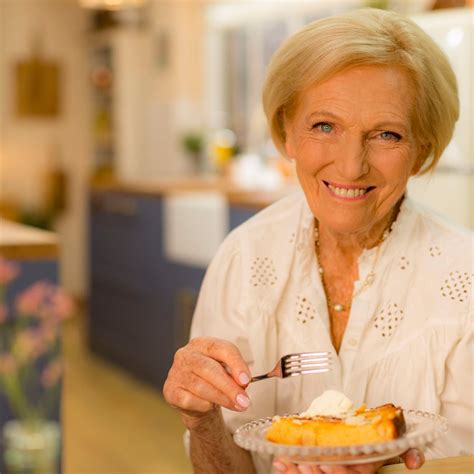Mary Berry Sweet Pastry Recipe : Mary S Bakewell Tart Recipe Great British Baking Show Pbs Food ...