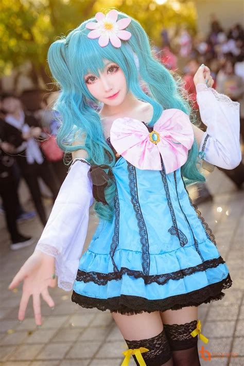 Pin on Cosplay Miku