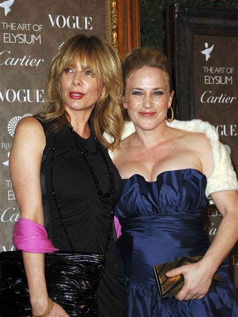 Rosanna Arquette and Patricia Arquette | Sisters | Pinterest | Patricia arquette, Sisters and Dr ...