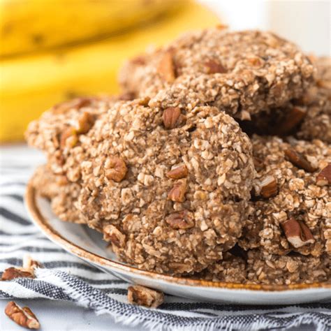 Healthy Banana Breakfast Cookies