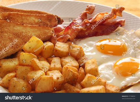 2,898 Eggs Hash Browns Bacon Images, Stock Photos & Vectors | Shutterstock