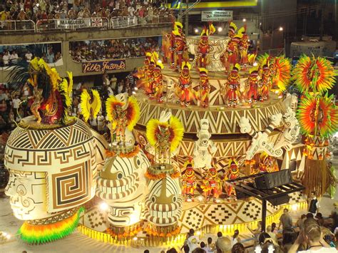 File:Carnival in Rio de Janeiro.jpg - Wikimedia Commons