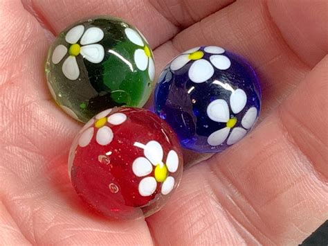 Lot of 3 BLOSSOM 16mm Marbles Flower Handmade Red Green Blue Art Glass ...