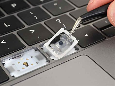 Fixxo - MacBook Keyboard Replacement | One key or full keyboard, we do it