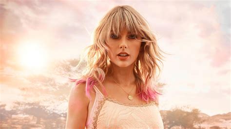 Love Story Taylor Swift Wallpaper