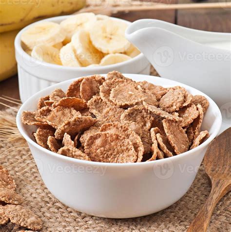 Healthy breakfast - whole grain muesli in a white bowl 7238445 Stock Photo at Vecteezy