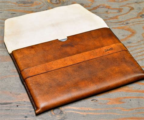 Custom Leather Laptop Sleeve : 18 Steps (with Pictures) - Instructables