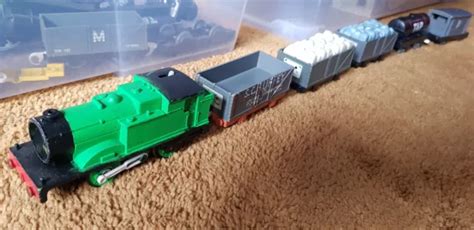 TOMY TRACKMASTER THOMAS and Friends - Custom Oliver and Goods Train ...