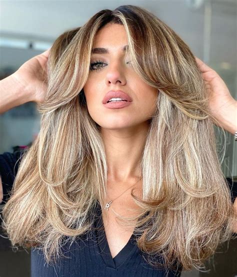 50 Best Layered Haircuts and Hairstyles for 2023 - Hair Adviser ...