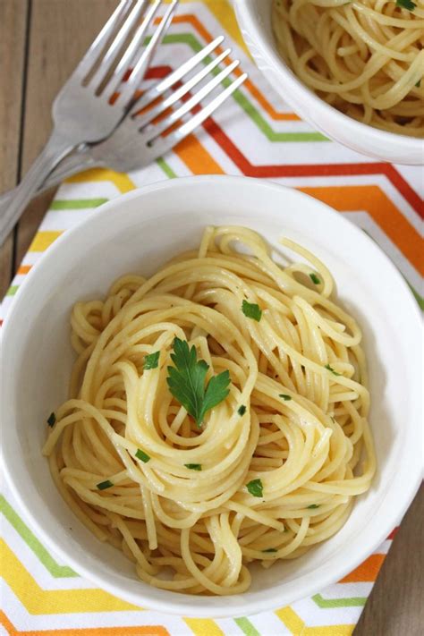 Parsley Chive Buttered Noodles