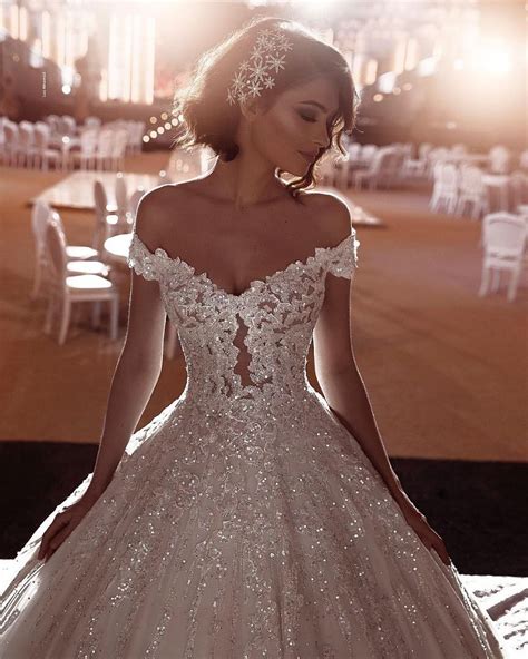 15 of the Sparkliest Wedding Dresses We’ve Ever Seen #bride #wedding # ...