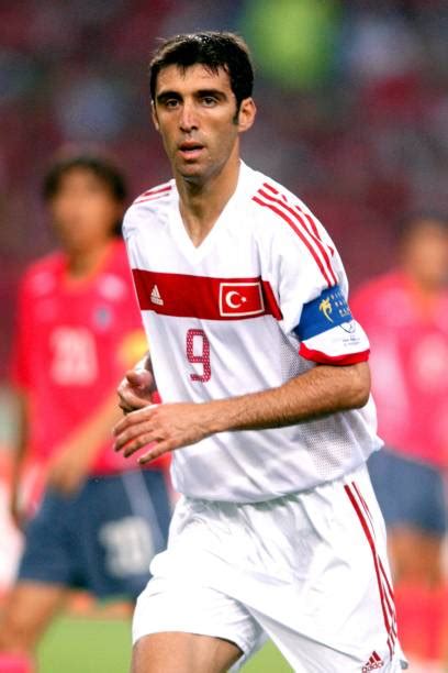 Hakan Sukur Turkey Pictures and Photos - Getty Images | Problemas de ...