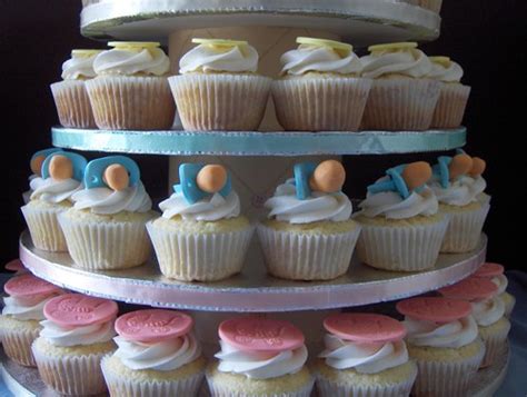 Baby Shower Tier Close-Up | Close-up shot of cupcake tier ho… | Flickr