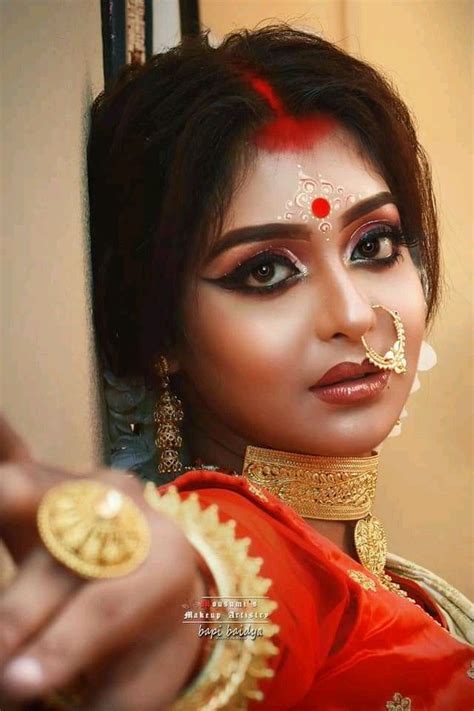 Bengali Bridal Makeup, Bridal Eye Makeup, Bridal Beauty, Portrait Photography Women, Bride ...