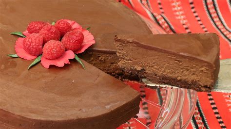 3 Layer Chocolate Cheesecake - Keto Meals and Recipes