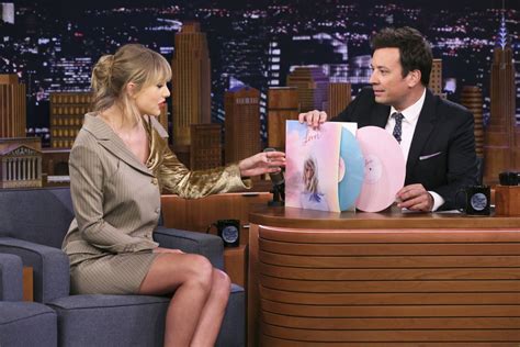 TAYLOR SWIFT at Tonight Show Starring Jimmy Fallon in New York 10/03 ...