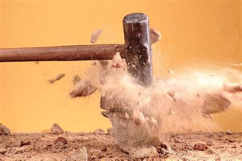 Sledge Hammers: What To Know Before You Buy | The Family Handyman